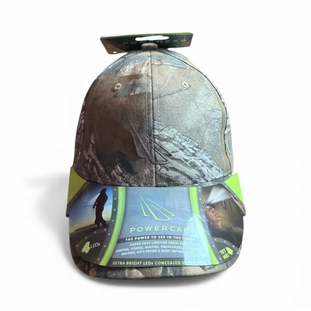 Realtree Camouflage Outdoor Powercap/hat with 4 LEDs
